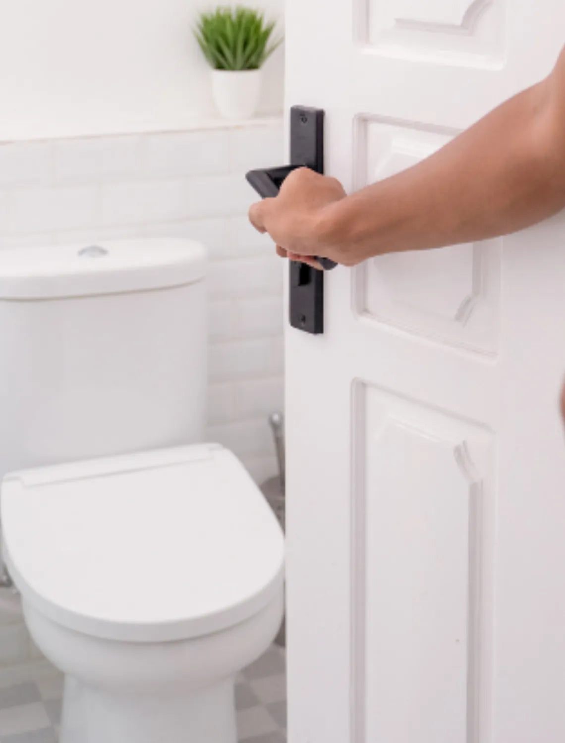 Питейната вода помага ли ви да акате?